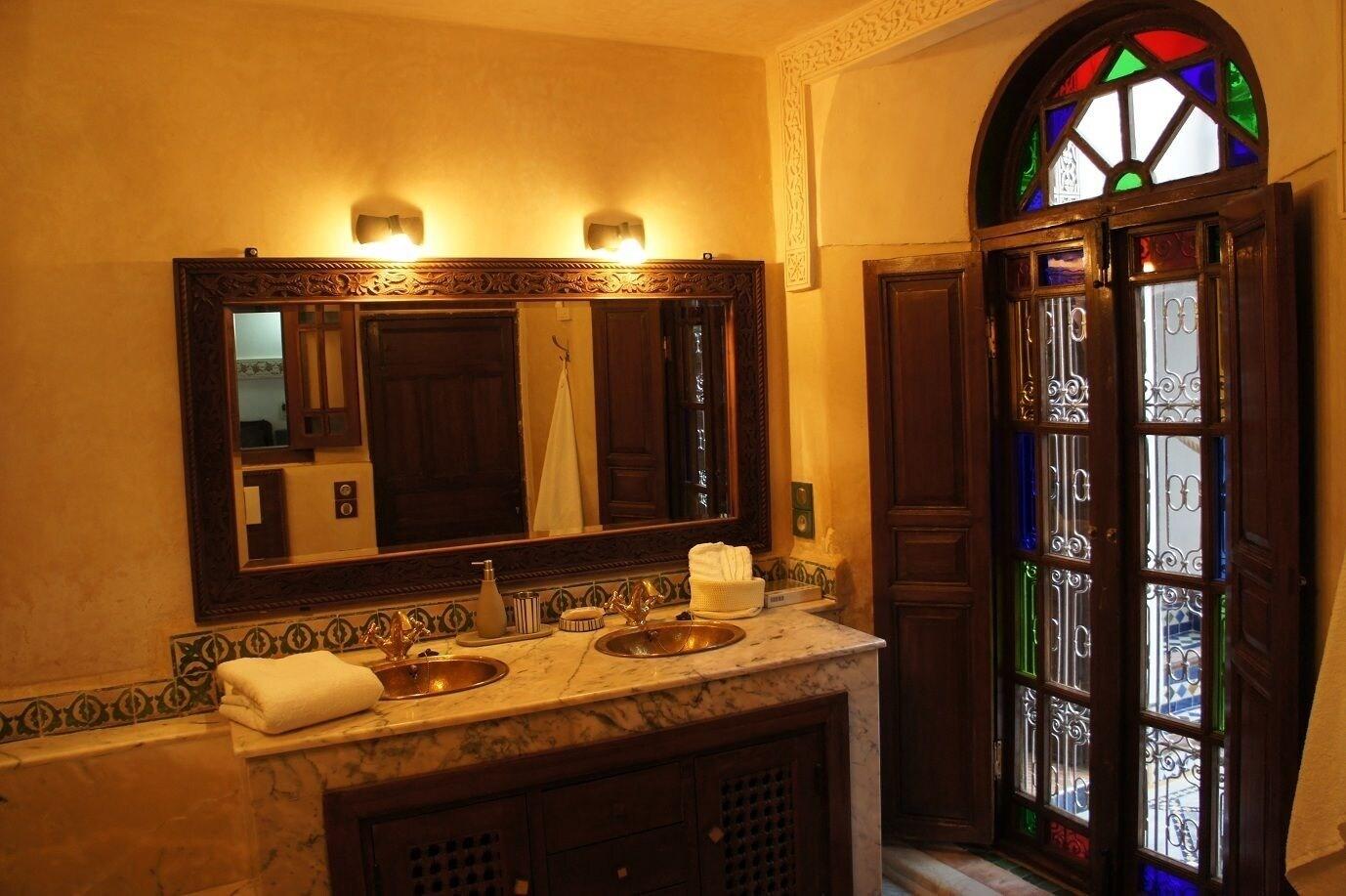 Riad Les Remparts De Fez Bagian luar foto