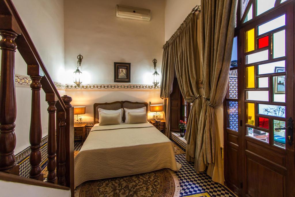 Riad Les Remparts De Fez Bagian luar foto