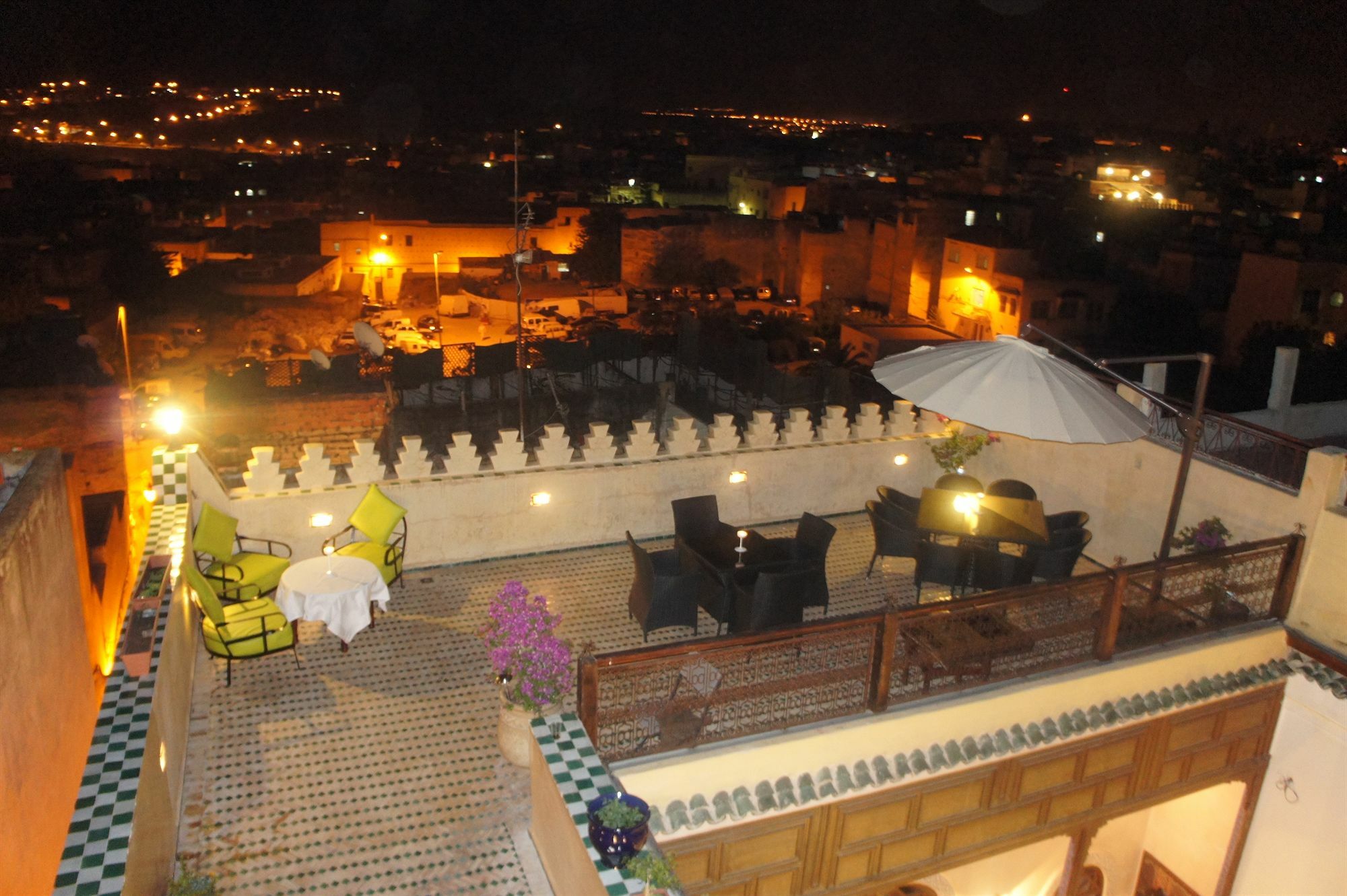 Riad Les Remparts De Fez Bagian luar foto