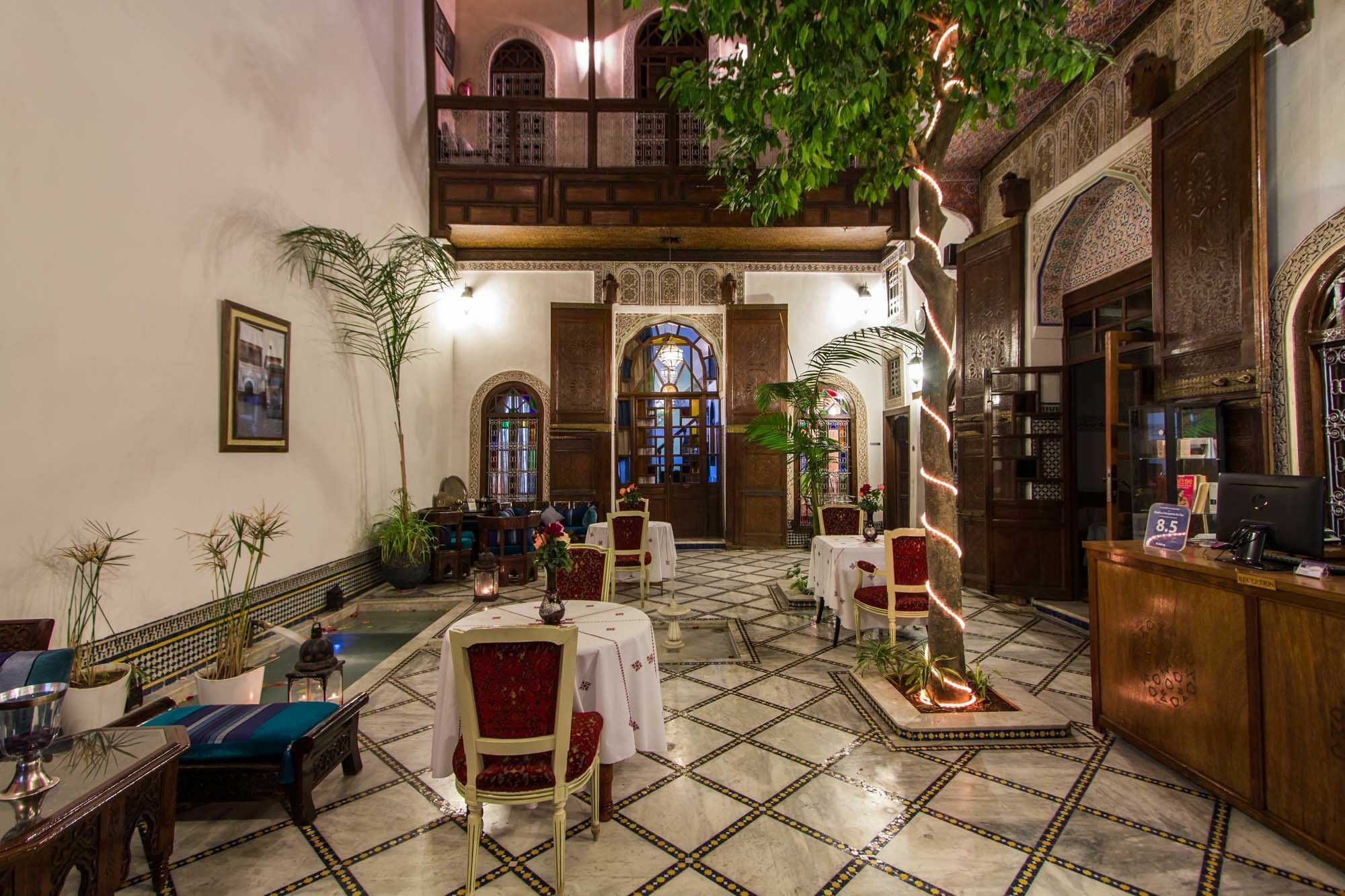 Riad Les Remparts De Fez Bagian luar foto