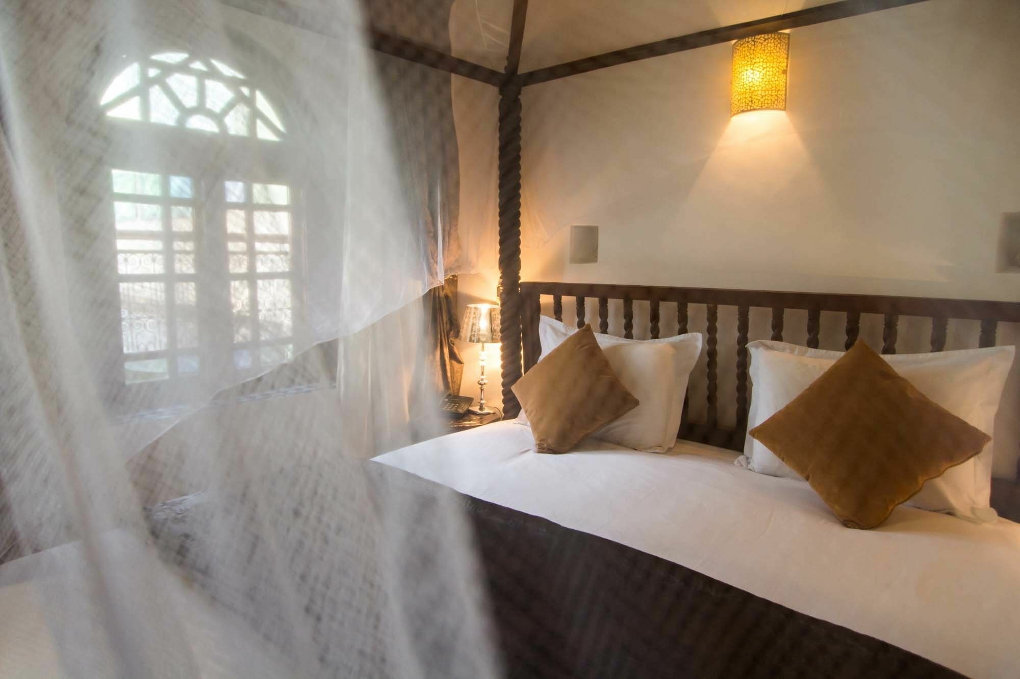 Riad Les Remparts De Fez Bagian luar foto