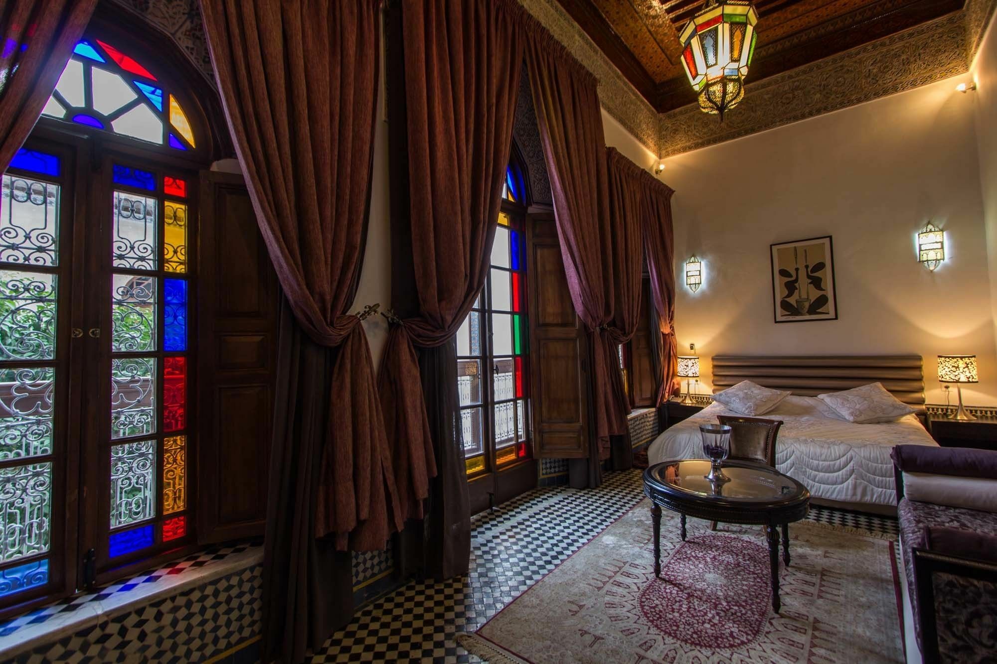 Riad Les Remparts De Fez Bagian luar foto