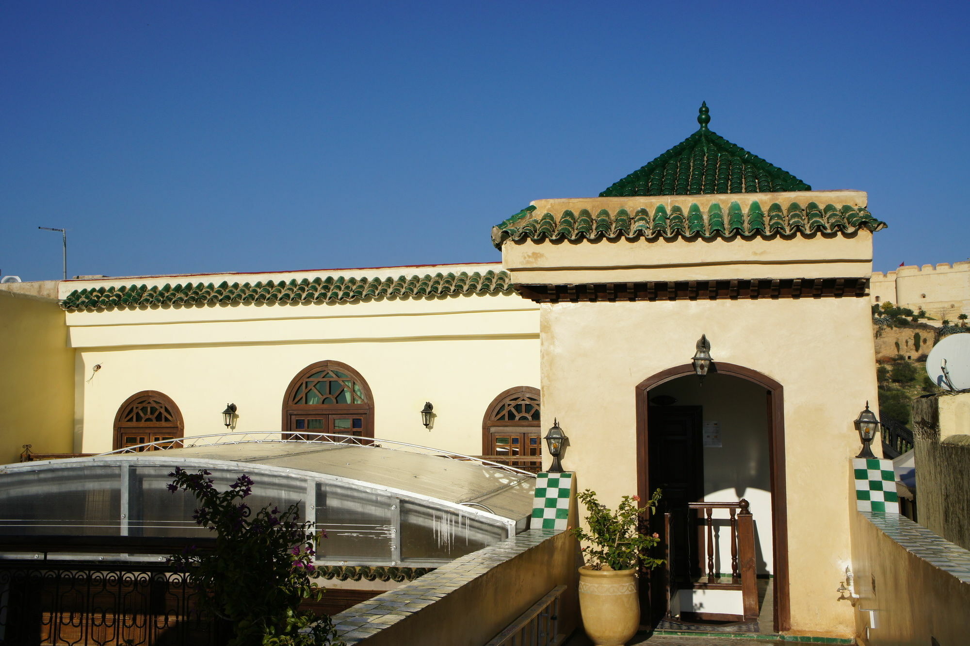 Riad Les Remparts De Fez Bagian luar foto