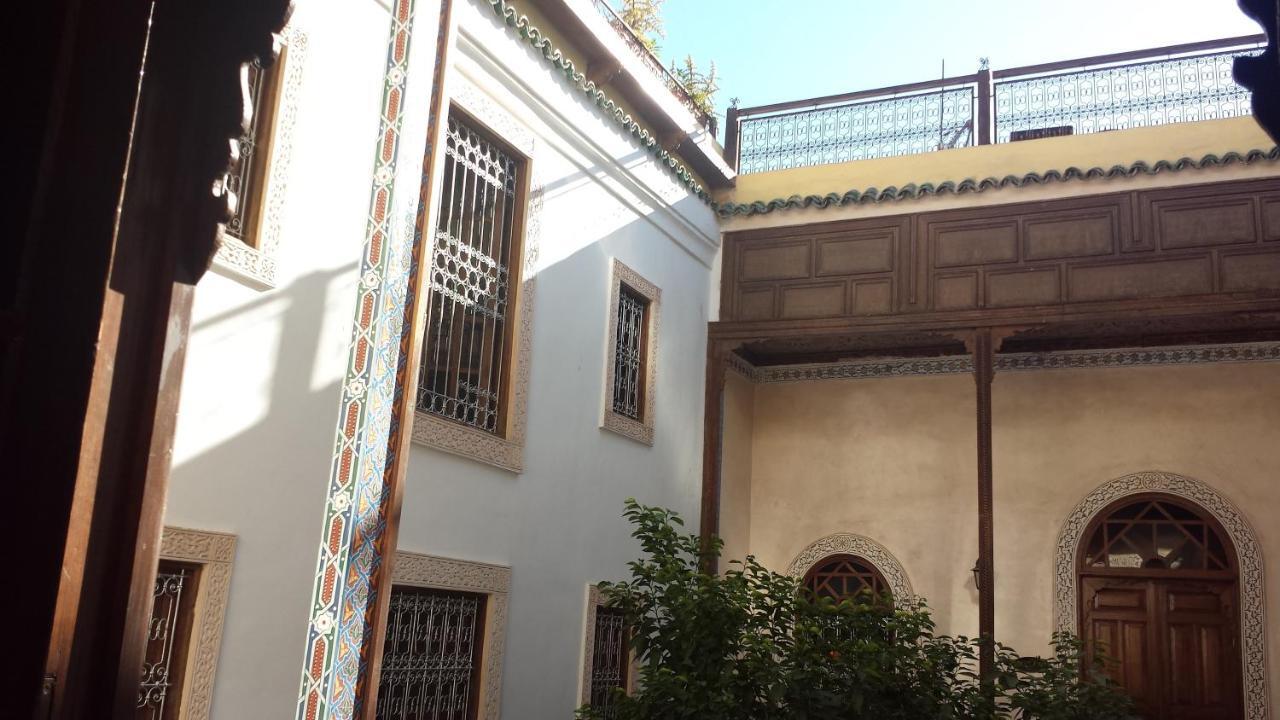 Riad Les Remparts De Fez Bagian luar foto